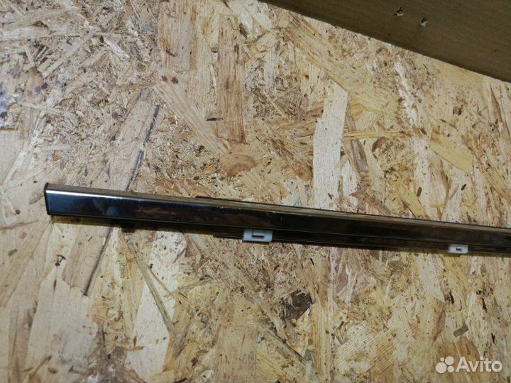 Бархотка стекла передней двери Лексус нх Z10