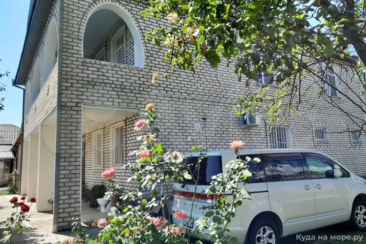 Комната 15 м², 1/3 эт.