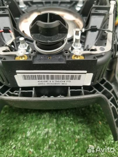 Подушка безопасности в руль Ford Focus 3 хетчбек