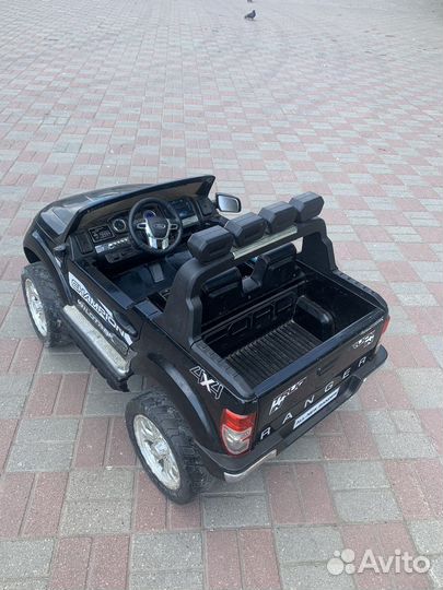 Детский электромобиль 4*4 джип Внедорожник
