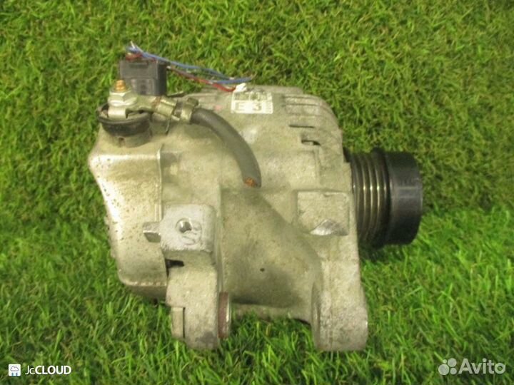 Генератор на toyota ractis NCP120 1NR-FE