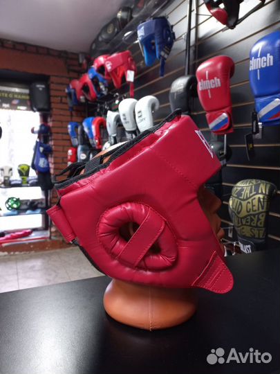 Боксерский шлем Everlast Red
