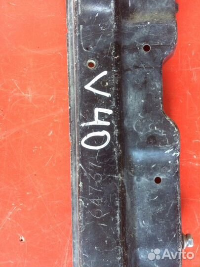 Планка радиатора Toyota Camry XV40