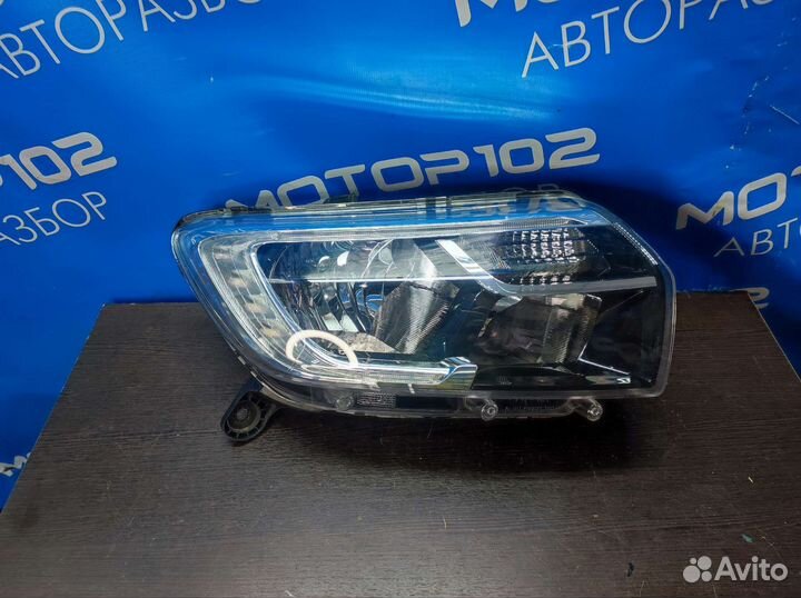 Правая фара с дхо Renault Logan 2 Рест