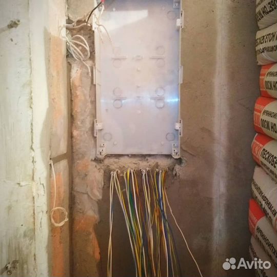 Муж на час, электрик, Мастер на час