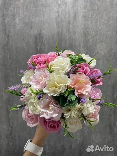 Букеты из мыльных роз