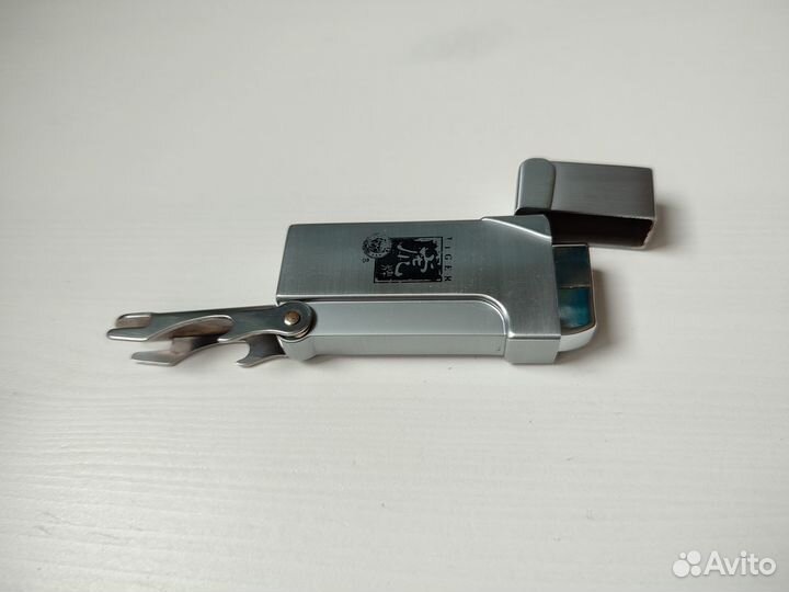 Зажигалка газовая Tiger с открывалкой