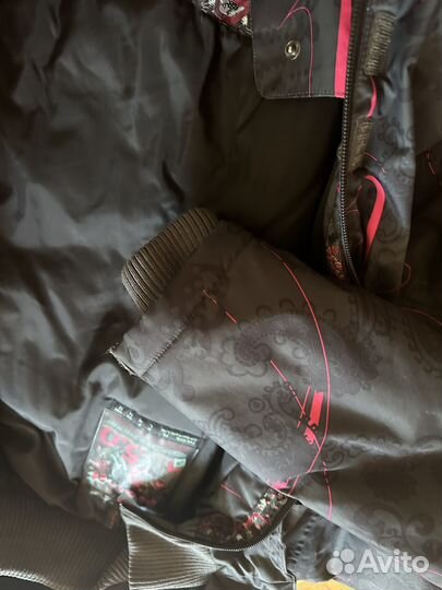 Сноубордический костюм женский