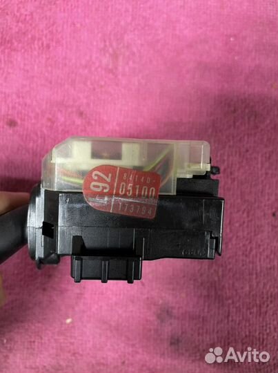 Подрулевой переключатель toyota