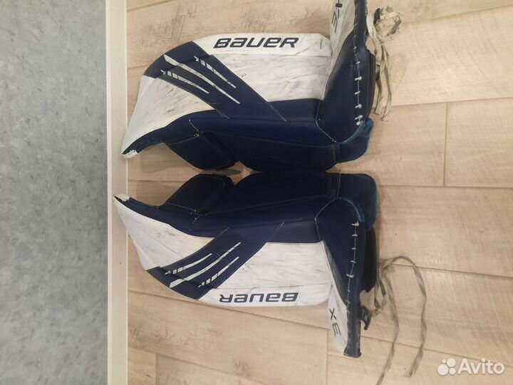 Вратарские щитки bauer