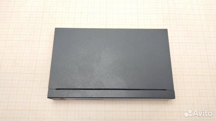 Коммутатор неуправляемый HP V1410-8 (J9661A), б/у