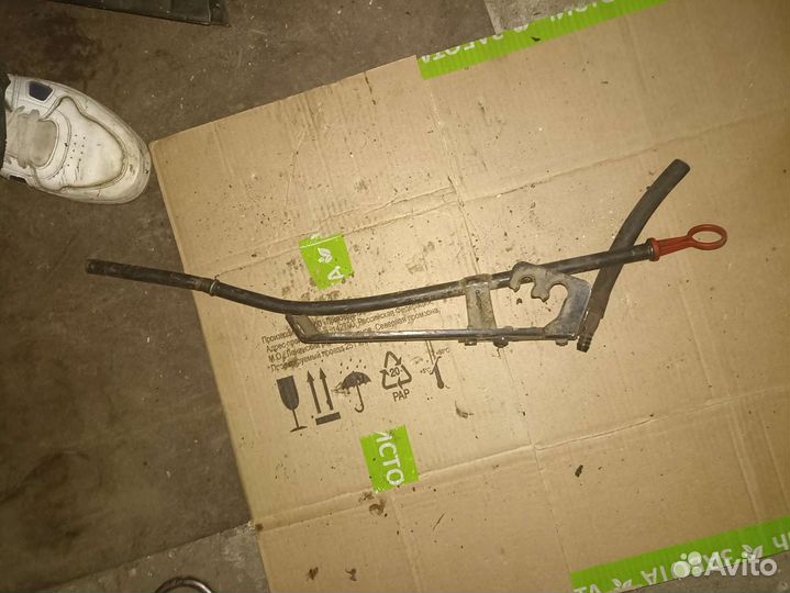 Масляный щуп двигателя BMW 5 E34