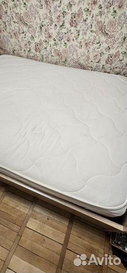 Кровать с матрасом бу 160x200