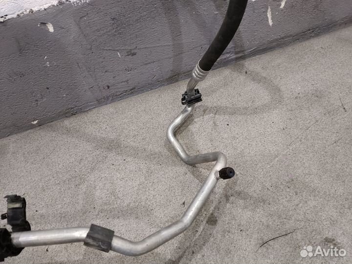 Трубка кондиционера для 2.0 Volkswagen Tiguan 1