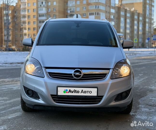 Opel Zafira 1.8 МТ, 2014, 152 000 км
