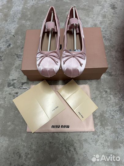 Женские балетки miu miu