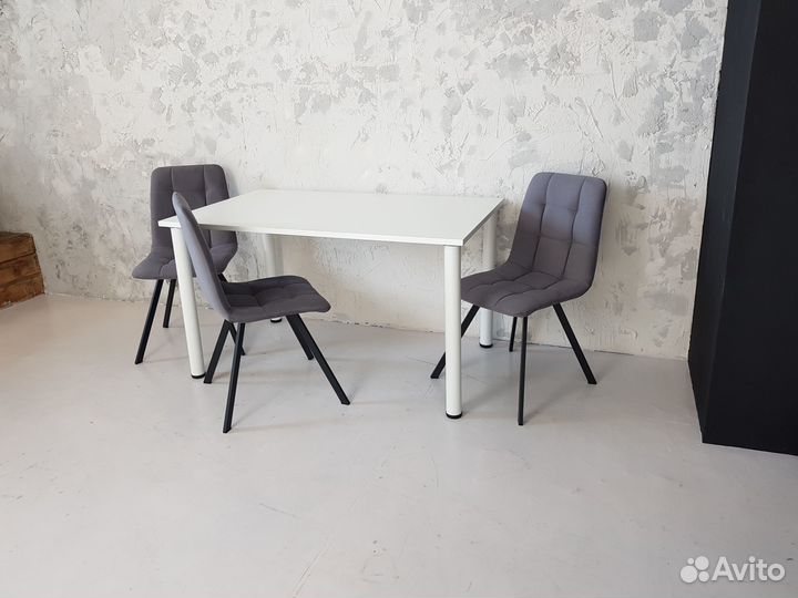 Компьютерный стол 130*80 см. Белые ножки