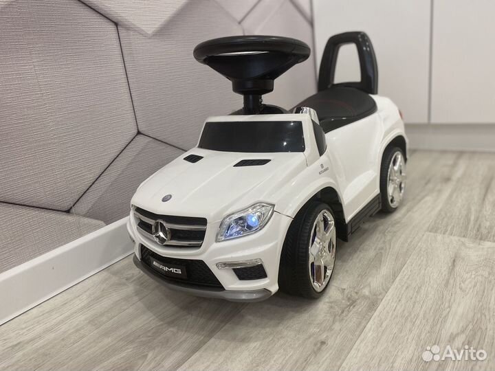 Машина каталка с ручкой Mercedes-Benz GL63