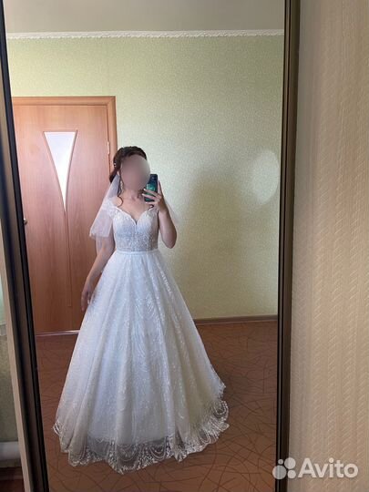 Свадебное платье пышное 42 44