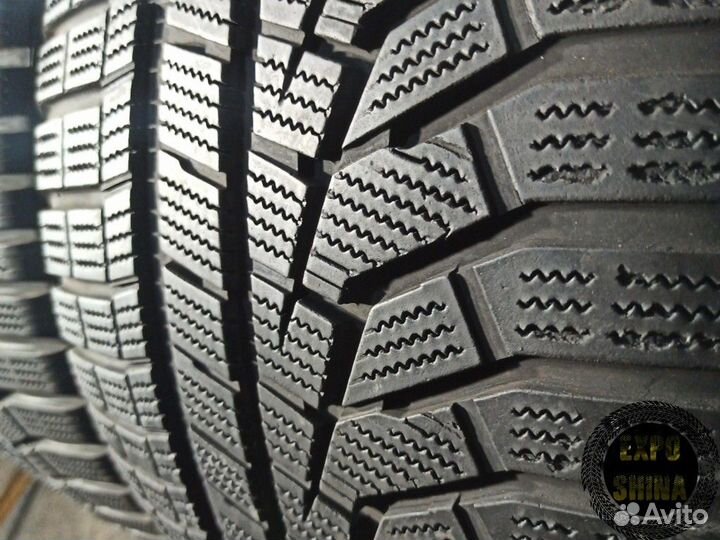 Hankook Winter I'Cept Evo2 W320A SUV 295/35 R21 107V