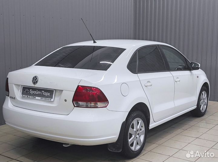 Volkswagen Polo 1.6 AT, 2011, 123 742 км