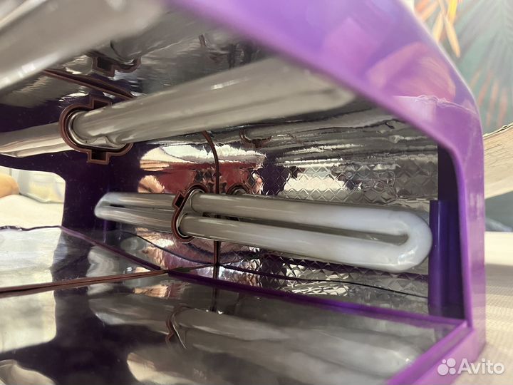 Лампа для ногтей