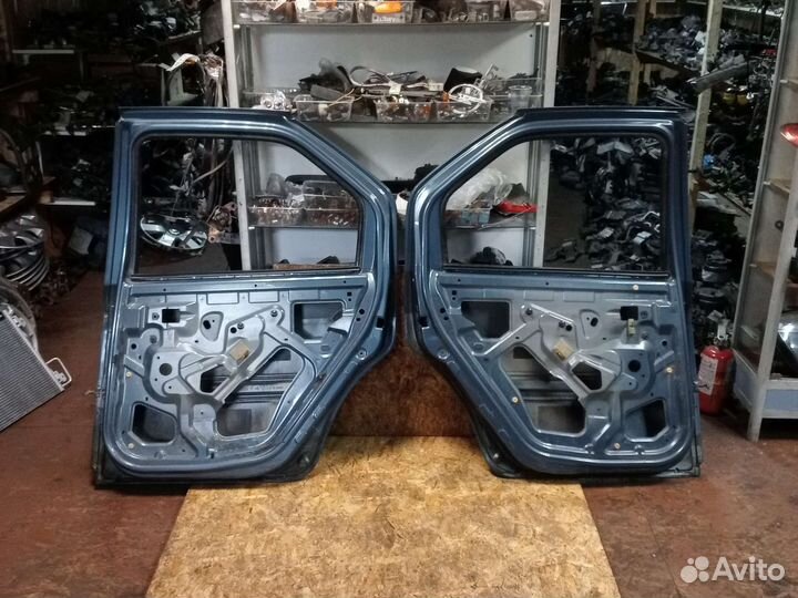 Дверь задней правый Renault Logan 1