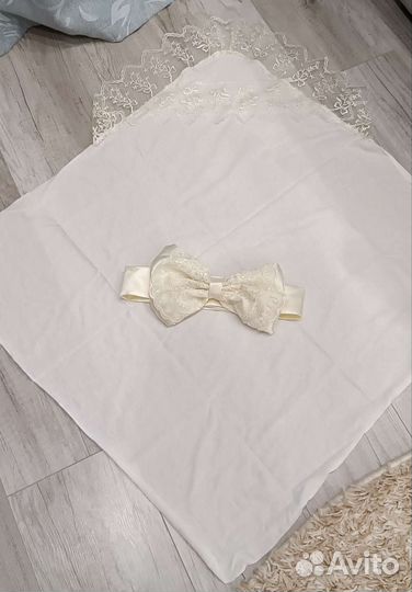 Уголок и бант на выписку