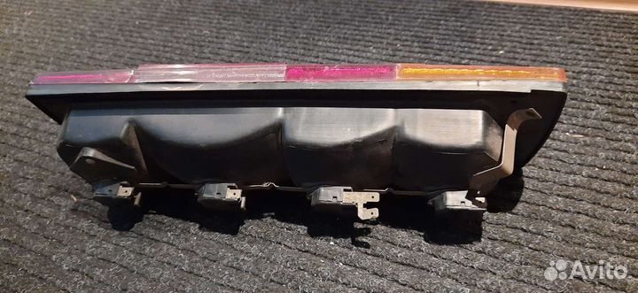 Задняя левая фара на заз 968