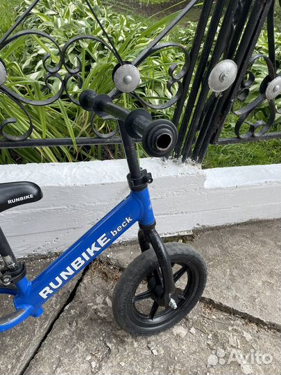 Беговел Runbike Beck
