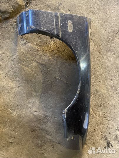 Крыло переднее правое мазда 626GE