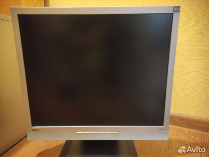 Монитор Benq