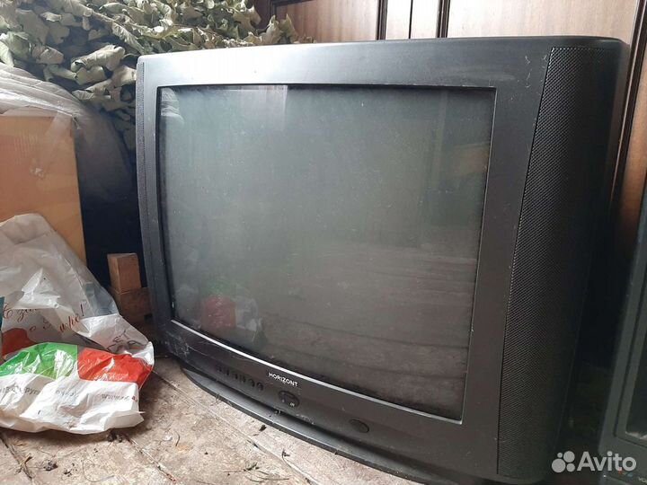 Продам телевизор бу