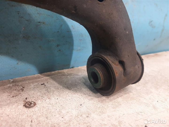 Рычаг передний правый Kia Ceed 1 2010-2012