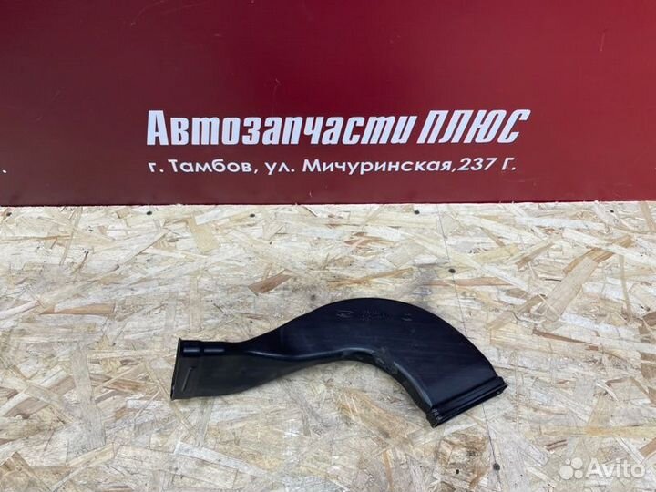 Воздуховод салона правый LADA X-Ray