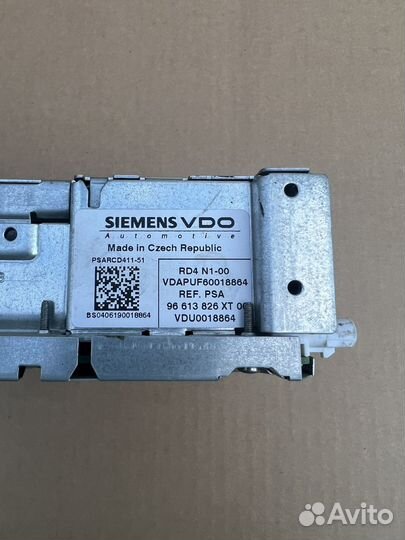 Штатная магнитола Peugeot 207