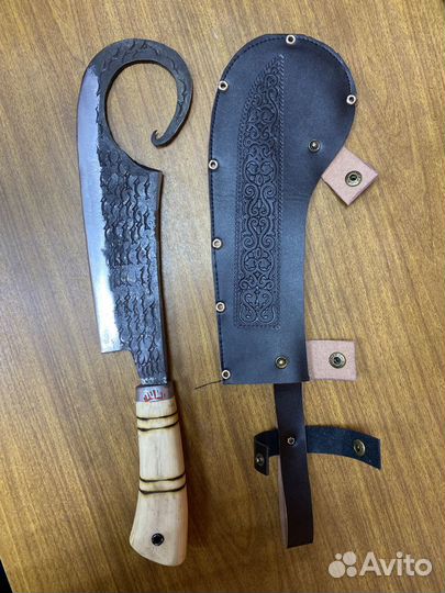Узбекский топорик с завитком