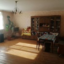 3-к. квартира, 105 м², 1/1 эт.