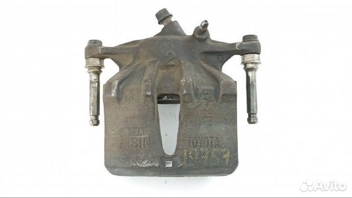 Суппорт передний левый Toyota Camry SXV20 5SFE