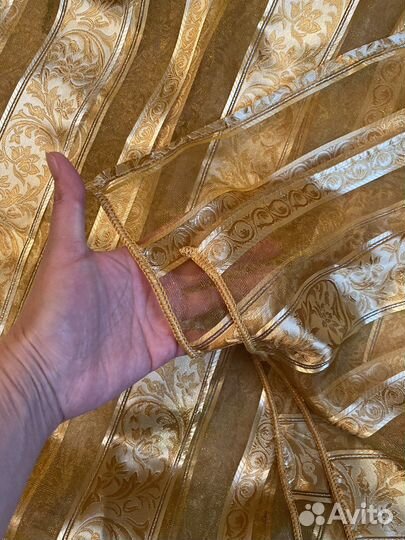 Готовая штора органза с золотом