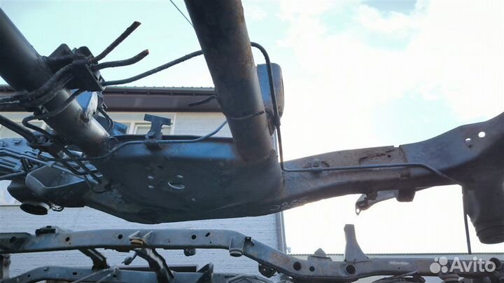 Рама Mitsubishi Montero/Pajero/Pajero