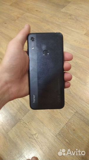 Мобильные телефоны