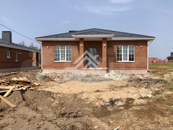 Коттедж 125 м² на участке 10 сот.