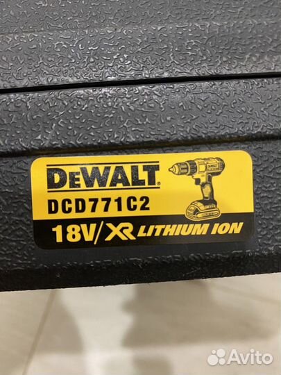 Шуруповерт Dewalt dcd 771