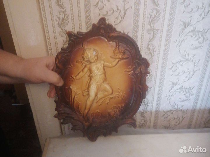 Настенное панно из гипса
