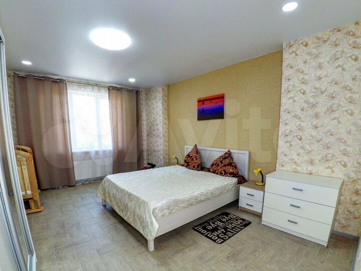 2-к. квартира, 74 м², 9/18 эт.