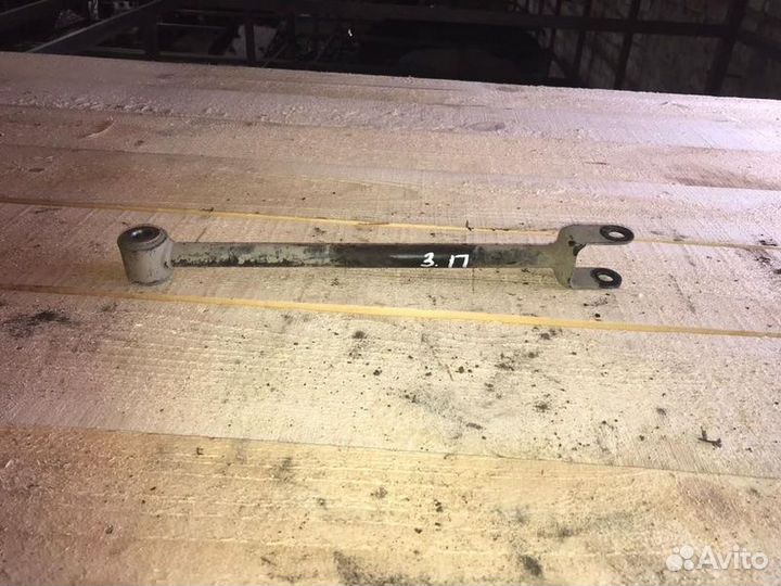 Тяга поперечная задняя правая Renault Duster 1 1.5