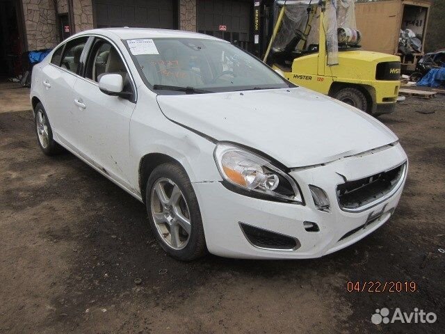 Разбор на запчасти Volvo S60 2010