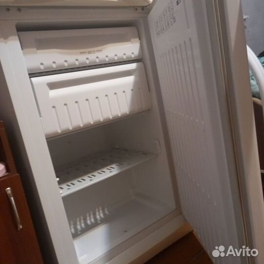 Холодильник бу sinol