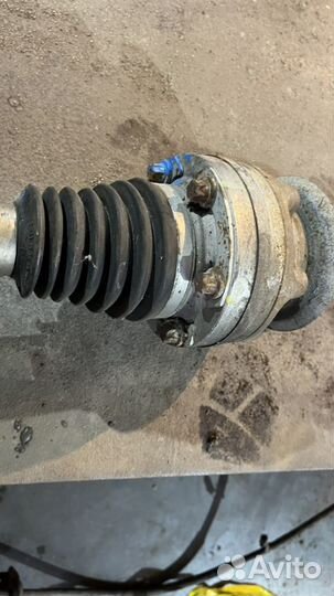 Задние кулаки в сборе с приводами